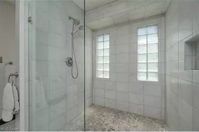 238 Shenandoah Boulevard, Barberton, OH 44203 - Photo 10