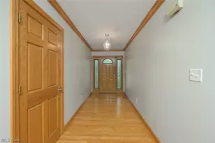 238 Shenandoah Blvd, Barberton, OH 44203 - Photo 4