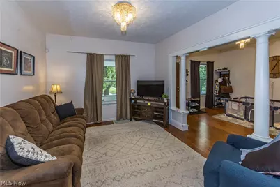1465 Newman Avenue, Oakwood, OH 44107 - Photo 8