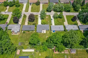 718 Starlight Dr, Green Hills, OH 44131 - Photo 42