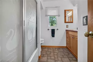 147 Georgette Dr, Grafton, OH 44044 - Photo 14