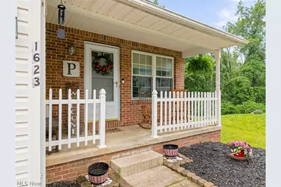 1623 Isaac Trail, Akron, OH 44306 - Photo 2