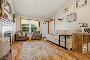 1623 Isaac Tr, Akron, OH 44306 - Photo 4