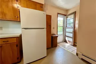 3241 Estates Cir, Youngstown, OH 44511 - Photo 10