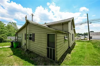 893 Norton Avenue, Barberton, OH 44203 - Photo 8
