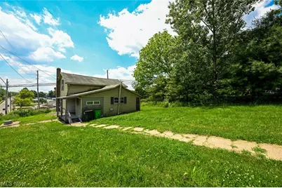 893 Norton Avenue, Barberton, OH 44203 - Photo 6