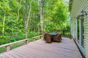 5209 Orchard Ln, North Ridgeville, OH 44039 - Photo 6