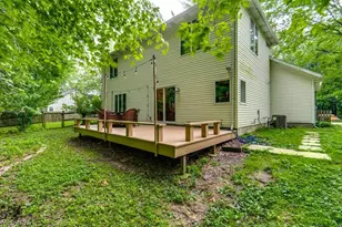 5209 Orchard Ln, North Ridgeville, OH 44039 - Photo 14