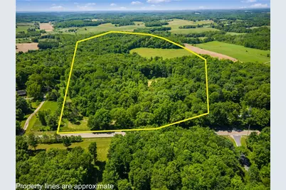 12929 Pleasant Valley Road, Utica, OH 43080 - Photo 2