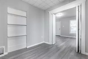 312 Upland Ave, Akron, OH 44301 - Photo 8