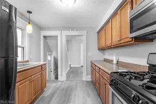 312 Upland Ave, Akron, OH 44301 - Photo 12