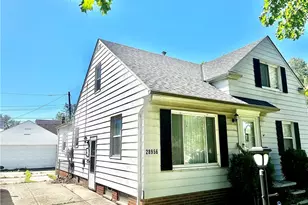 28956 Weber Ave, Wickliffe, OH 44092 - Photo 2
