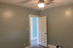 3245 E 139th St, Cleveland Heights, OH 44120 - Photo 10