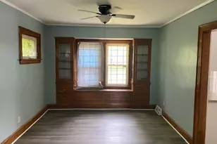 3245 E 139th St, Cleveland Heights, OH 44120 - Photo 4