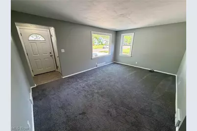 2624 Ellis Avenue NE, Canton, OH 44705 - Photo 10