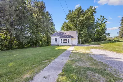 1402 E Wheeling Avenue, Cambridge, OH 43725 - Photo 22