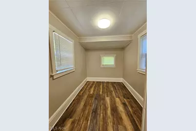 1005 Raymond Street, Akron, OH 44307 - Photo 6