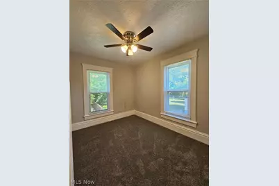 1005 Raymond Street, Akron, OH 44307 - Photo 18
