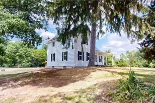 18960 Marks Rd, Columbia Station, OH 44028 - Photo 2