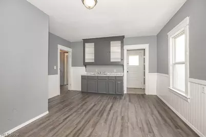5604 Linton Avenue, Loveland, OH 44105 - Photo 2