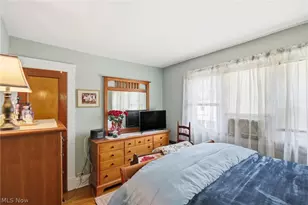 1554 Olivewood Ave, Oakwood, OH 44107 - Photo 16