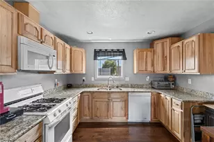 935 Logan Ave, Toronto, OH 43964 - Photo 8
