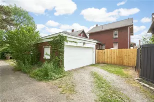 136 Smith Ave NW, Canton, OH 44708 - Photo 16