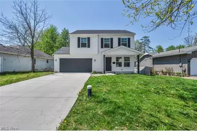 189 Alexander Drive, Elyria, OH 44035 - Photo 1