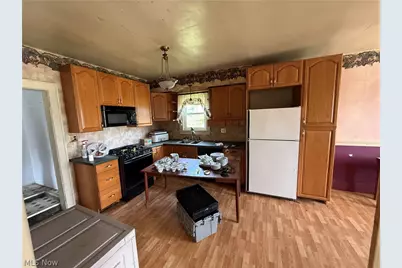 341 North 10th, Weirton, WV 26062 - Photo 6