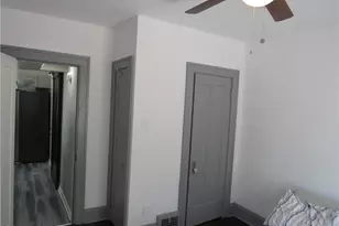 2827 E 117th St, Loveland, OH 44120 - Photo 12