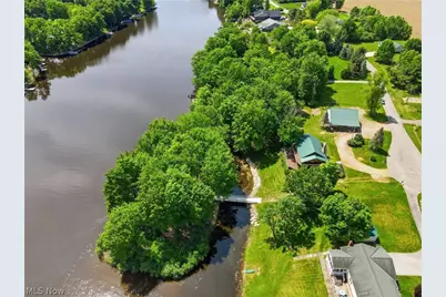 1068 Evening Star Drive, Roaming Shores, OH 44085 - Photo 2