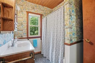 1068 Evening Star Dr, Roaming Shores, OH 44085 - Photo 16
