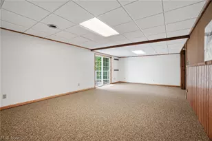 1068 Evening Star Dr, Roaming Shores, OH 44085 - Photo 30