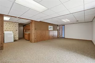 1068 Evening Star Dr, Roaming Shores, OH 44085 - Photo 24