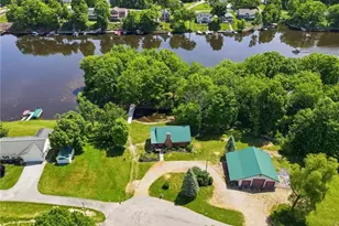 1068 Evening Star Dr, Roaming Shores, OH 44085 - Photo 4
