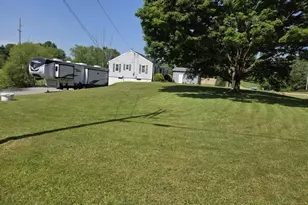 15090 Louisville St NE, Minerva, OH 44657 - Photo 4