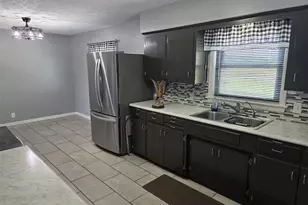 15090 Louisville St NE, Minerva, OH 44657 - Photo 8