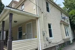 14907-14905 Pepper Ave, Loveland, OH 44110 - Photo 2