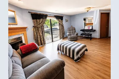 6215 Hidden Creek Drive #316, Lorain, OH 44053 - Photo 4