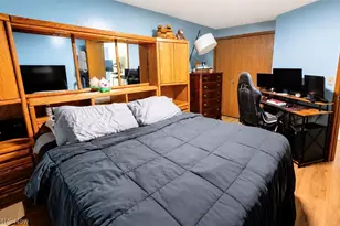 6215 Hidden Creek Dr, Lorain, OH 44053 - Photo 20