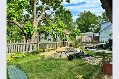 4916 Presidential Drive, Geneva on the Lake, OH 44041 - Photo 8