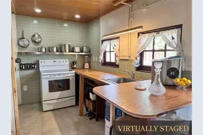 4916 Presidential Drive, Geneva on the Lake, OH 44041 - Photo 2