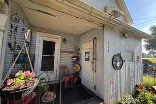 104 Chestnut St, Coshocton, OH 43812 - Photo 24