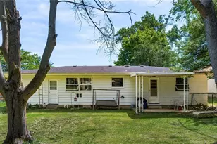2525 Geneva Dr, Zanesville, OH 43701 - Photo 24