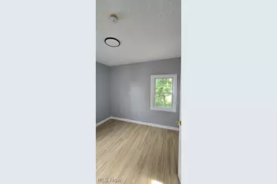 3155 McKinley Street, Lorain, OH 44052 - Photo 8