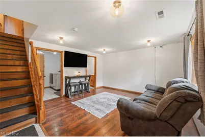 610 Koerber Avenue, Akron, OH 44314 - Photo 24