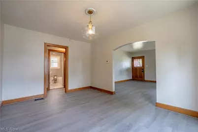 2245 Shunk Avenue, Alliance, OH 44601 - Photo 6