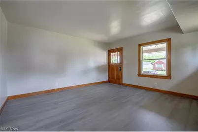 2245 Shunk Avenue, Alliance, OH 44601 - Photo 4