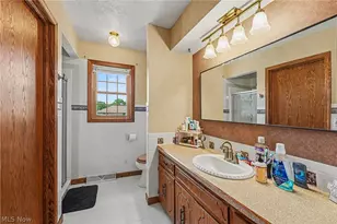 1907 Opal St, Louisville, OH 44641 - Photo 26