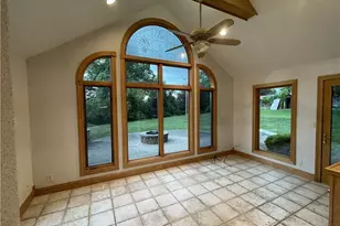 110 Sunrise Dr, Byesville, OH 43723 - Photo 4